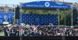 Boğaziçi Üniversitesi'nde protestolu mezuniyet