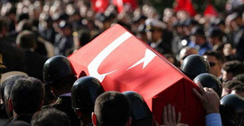 Eforlu antrenmanda fenalaşan askerlerden biri daha hayatını kaybetti