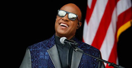 Stevie Wonder'a böbrek nakli yapılacak