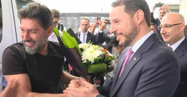 Hakan Atilla'yı Albayrak karşıladı: Çok güzel bir gün