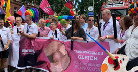 Hamburg’da 'Eşcinsel Festivali' büyük bir katılımla gerçekleşti