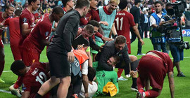 Liverpool, Adrian'ı sakatlayan taraftarı UEFA'ya şikayet etti
