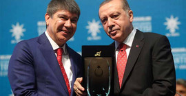 AKP Antalya İl Başkanı'ndan AKP'li eski belediye başkanına: Şirketleri çiftliğe çevirmişler