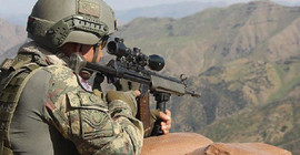 Üç asker yaşamını yitirdi, yedi asker yaralandı