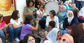 Kayyım protestosunda belediye otobüsüne kart basmadılar