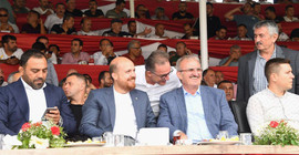Vali, Bilal Erdoğan'a protokol uyguladı, Akşener'i sansürledi