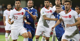 Türkiye Moldova'yı 4 golle geçti