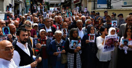 Cumartesi Anneleri'nin eylemi 756'ıncı haftasında: Çekin ellerinizi annelerin yaralarından