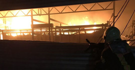 Manisa'da fabrika yangını