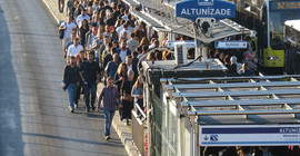 İBB'den metrobüs açıklaması: Altunizade durağına artık boş araç gidecek