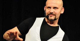 Komedyen Atalay Demirci hakkında 15 yıl hapis