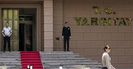 Yargıtay, gelini kaynanayla aynı evde oturmaya zorlamayı boşanma nedeni saydı