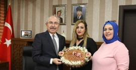 Kayyımın işe geri aldığı kadınların hırsızlık görüntüleri çıktı