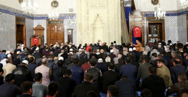 Türkiye genelinde bütün camilerde 'Fetih Suresi' okundu
