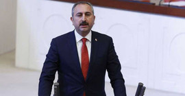 Gül: Mazlum Kobani ABD'ye girdiği anda iade edilmeli