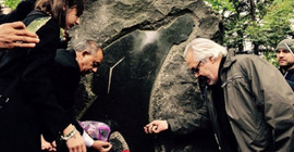 Tarık Akan Nazım Hikmet'le buluştu