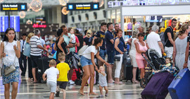 Turist sayısı rekor kırdı, gelir 2014 seviyesinde kaldı