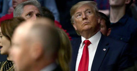 Trump kafes dövüşü maçında yuhalandı