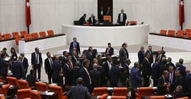 Meclis’te Zazaca konuştuğu için tepki gören vekil: Bir dilde 'merhaba' demek bu kadar tepki görmemeli
