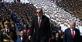 Anıtkabir'de 'Recep Tayyip Erdoğan' sloganı