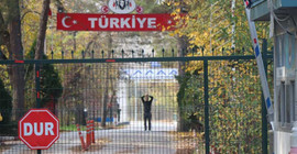 Türkiye sınır dışı etti, Yunanistan kabul etmedi, IŞİD'li arada kaldı