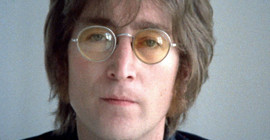 John Lennon'un gözlükleri satılıyor