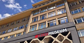 Almanya'da Stasi Müzesi'nden Karl Marx madalyası çalındı