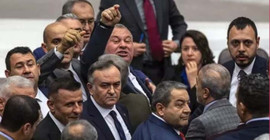 MHP’lilerle Tanrıkulu arasında 'it dedin’ tartışması