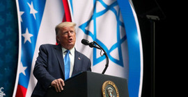 Trump'tan Yahudilere 'paragöz' iması