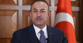 Bakan Çavuşoğlu: ABD yaptırım uygularsa İncirlik ve Kürecik gündeme gelir