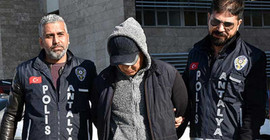 Bankada iki kişiyi rehin alan kişinin doktor olduğu ortaya çıktı