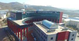 İstiklal Marşı üniversitede Arapça okundu