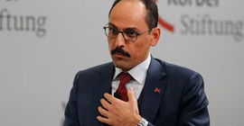 Kalın'dan itiraf: Kendimize bir çeki düzen vermemiz lazım