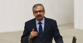 Önder: Cezaevi doktoru 'O şerefsiz partide ne işiniz var' dedi
