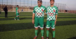 Dede ve torun aynı takımda