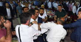 TBMM Başkanvekili'nin de katıldığı iftarda kavga 1'i ağır 5 yaralı