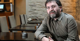 'Oğulların babalarına darbe yaptığı ülke Katar'