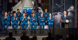 NASA'ya 12 yeni astronot