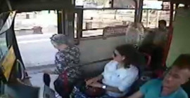 Yolcuyu düşüren şoföre hapis cezası istenildi