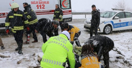 Erzincan’da yolcu otobüsü devrildi