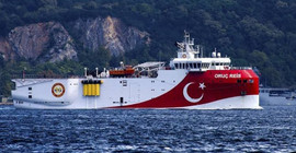 Yunan bakandan Türkiye'ye: Reflekslerimizin test edildiğini biliyoruz