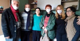 Sırrı Süreyya Önder ölüm orucundaki Helin Bölek’i ziyaret etti