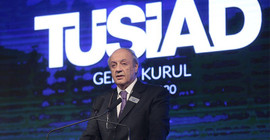 'Türkiye olumsuz gelişmelerden laikliği koruyarak kurtulabilir'