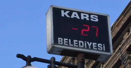 Kars'ta termometre eksi 27'yi gösterdi