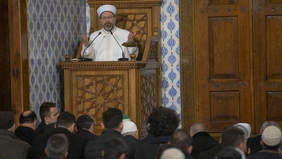 Diyanet tüm camilerde 'fetih' duası okuttu