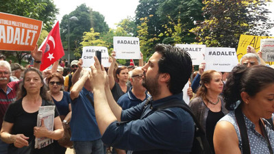 Ankara'da yürüyüş İstanbul'da nöbet