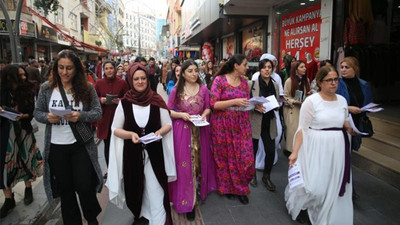 Polisten kadınlara: Halay çekerseniz yasal işlem başlatırız