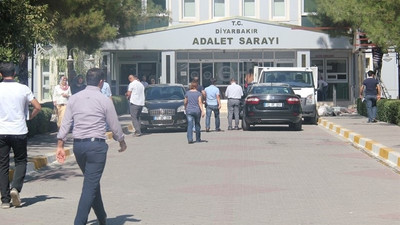 Diyarbakır Adliyesi'nde duruşmalar ertelendi