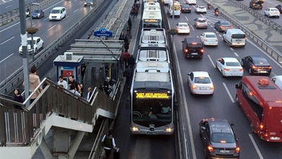 İstanbul'da toplu ulaşımda yeni koronavirüs önlemleri