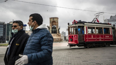 Nostaljik tramvay son seferini yapıyor